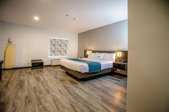 Room 14 of 40